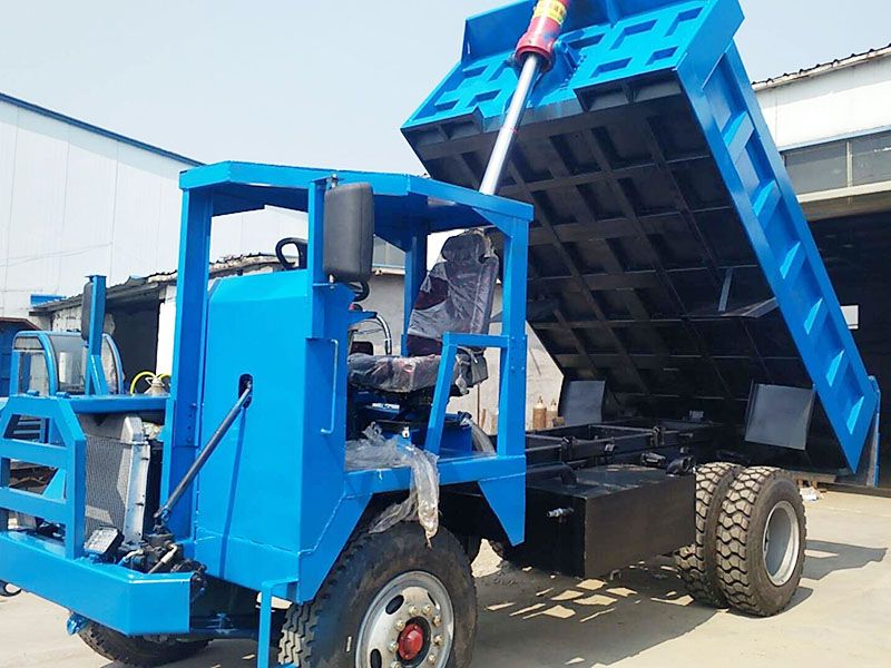 礦用運(yùn)輸車(chē)12噸